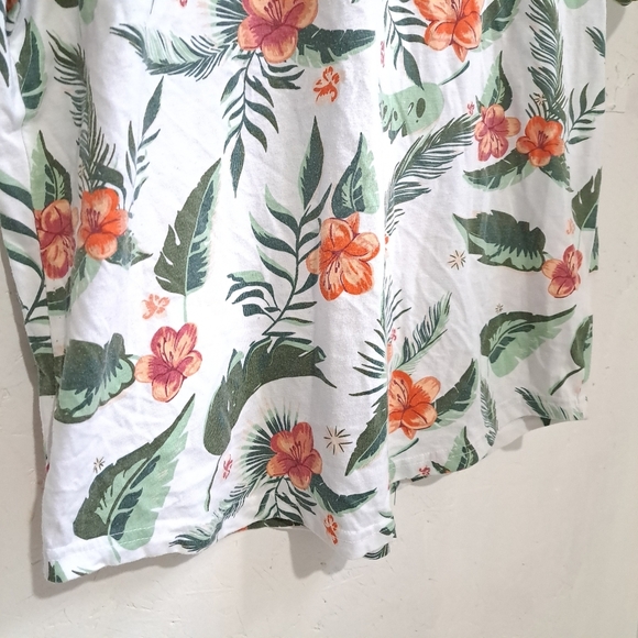 Aeropostale | White tropical pattern men's crew neck t shirt - Picture 3 of 8